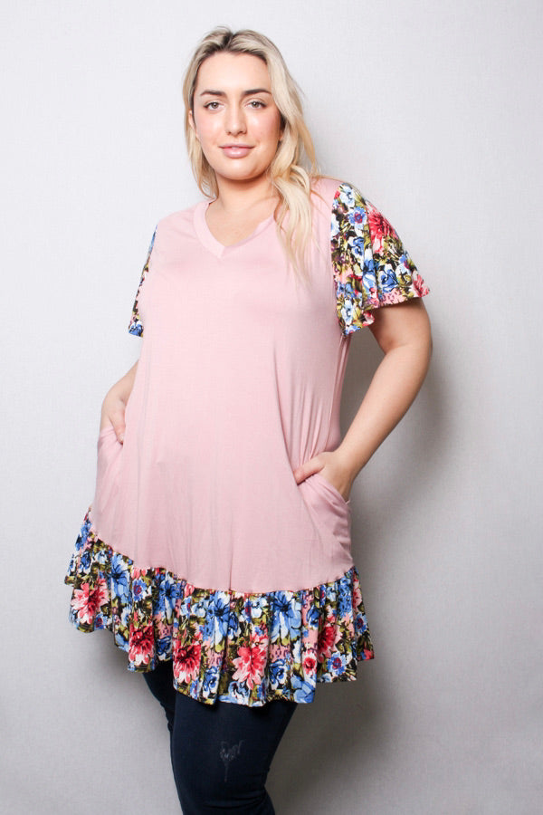 Women's Plus V Neck Floral Sleeves Ruffle Hem Pocket Tunic Top