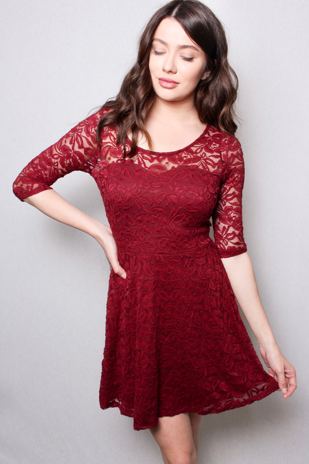 Women's Round Neck Short Sleeve Lace Mini Skater Dress