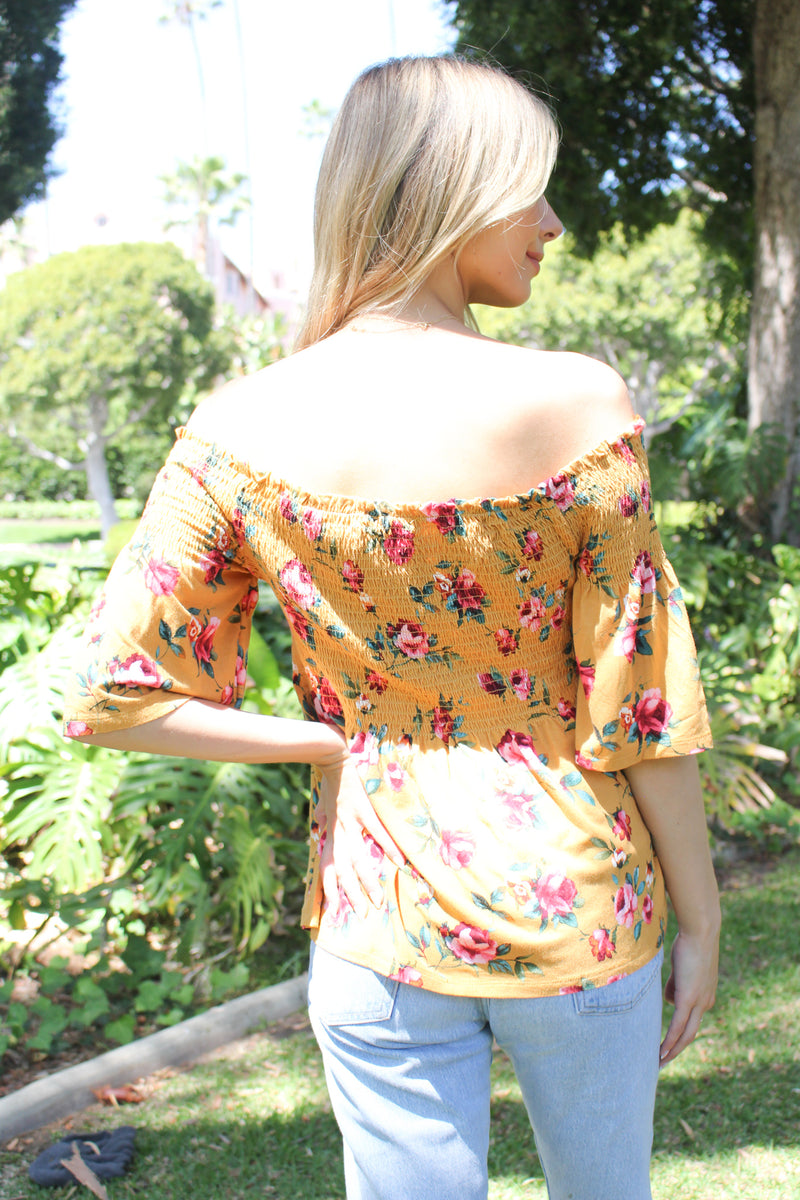 Women's Off Shoulder Shirred Floral Top