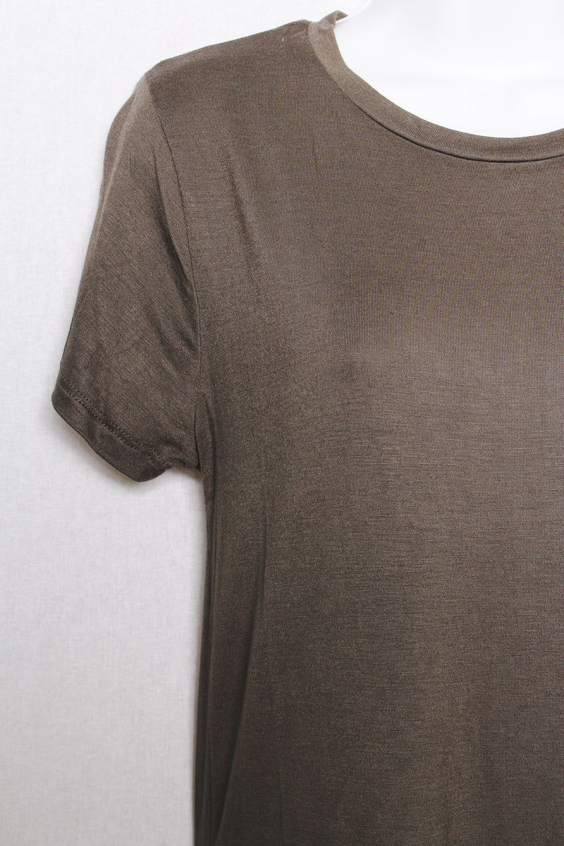 Women's Short Sleeves Crew Neck Basic Flowy Tee