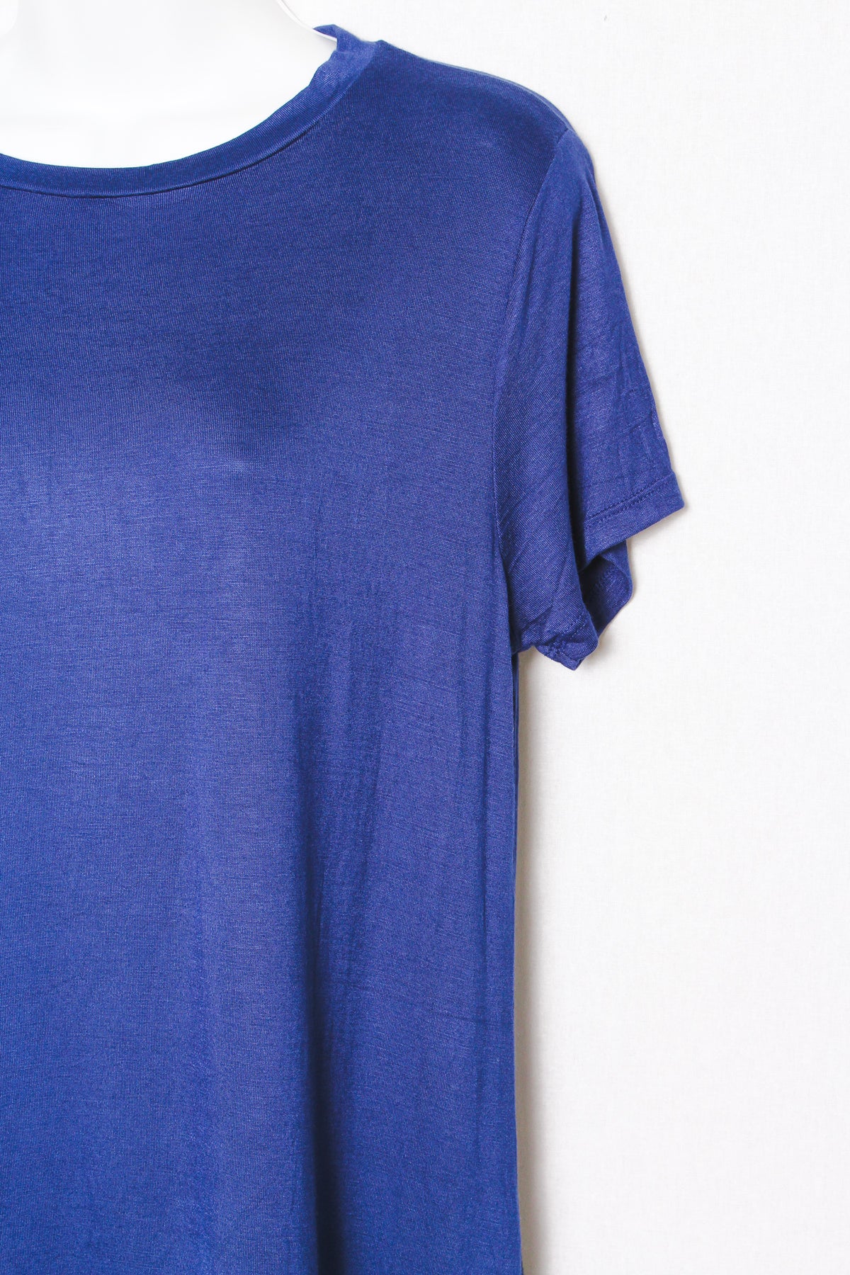 Women's Short Sleeves Crew Neck Basic Flowy Tee
