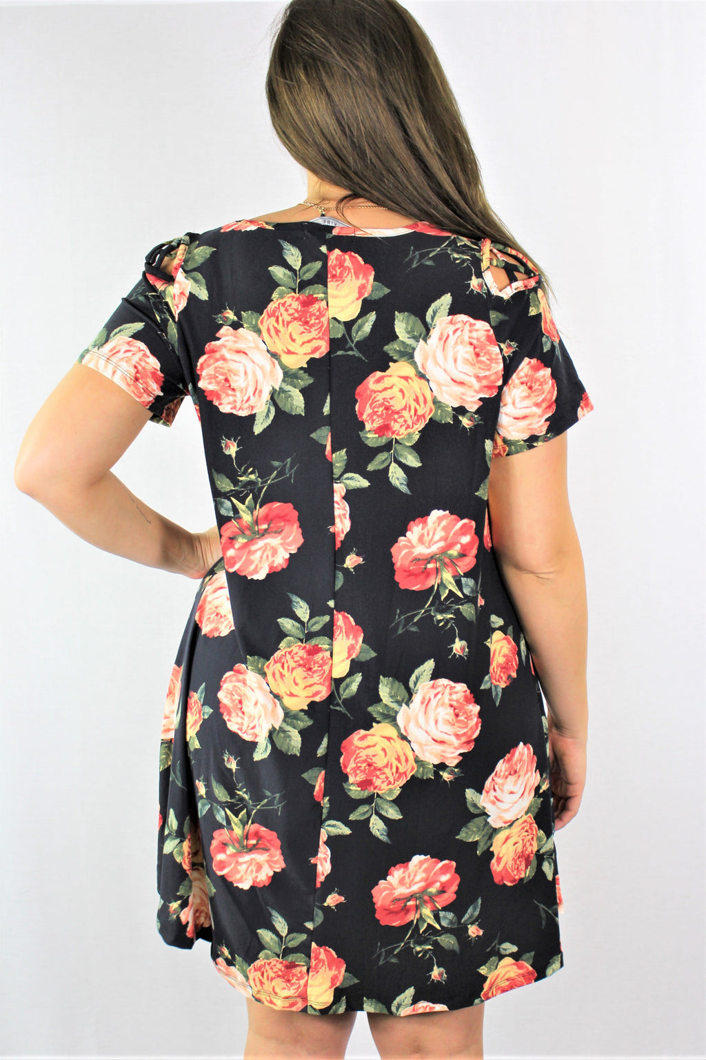 Plus Size Cage Sleeve Dress***