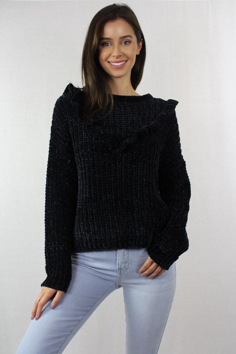 Women's Knitted Sweater With Ruffled Front