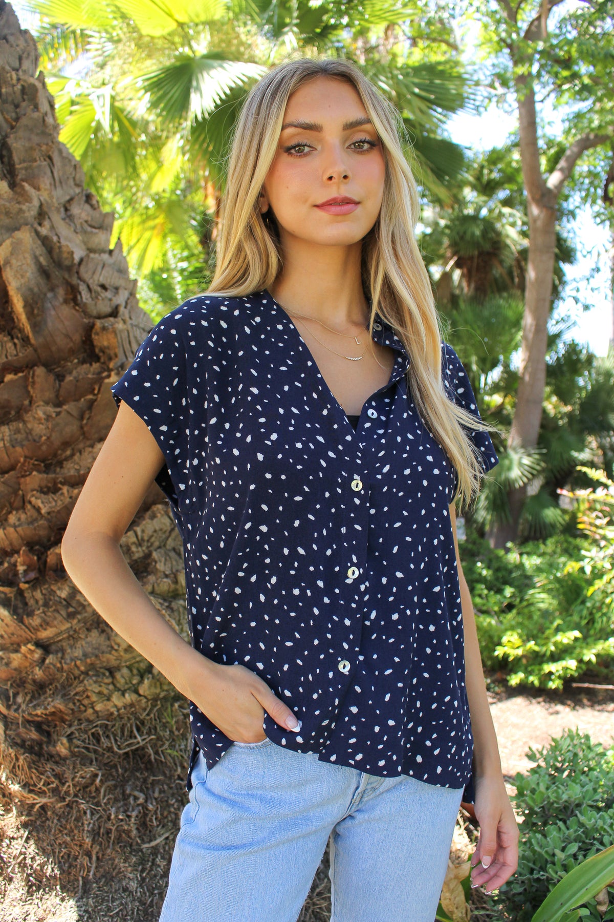 Women's Short Sleeves Button Front Printed Top