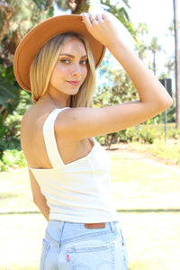 Women's Sleeveless Solid Cropped Top