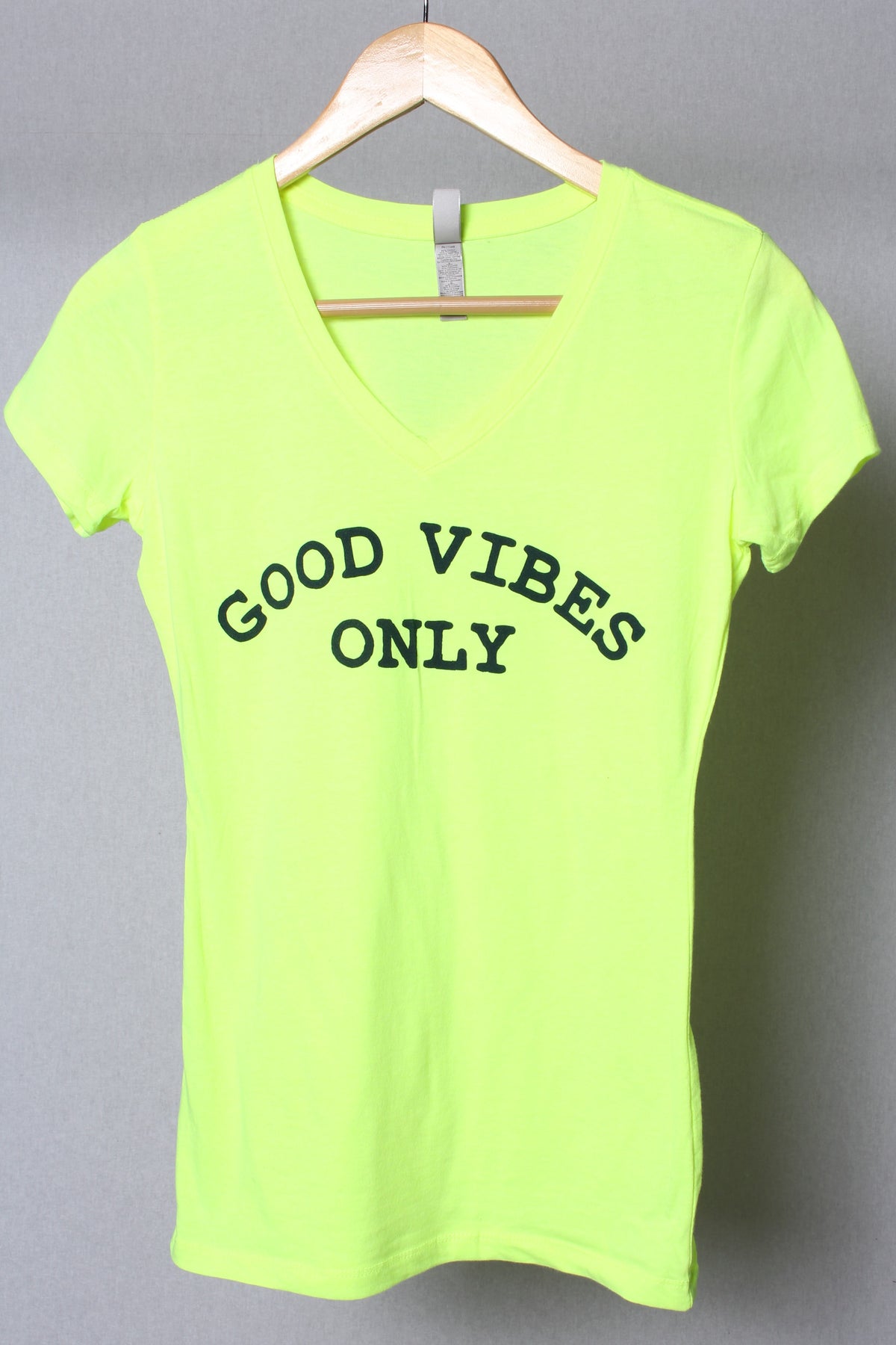 Women's Short Sleeve V Neck "Good Vibes Only" Top