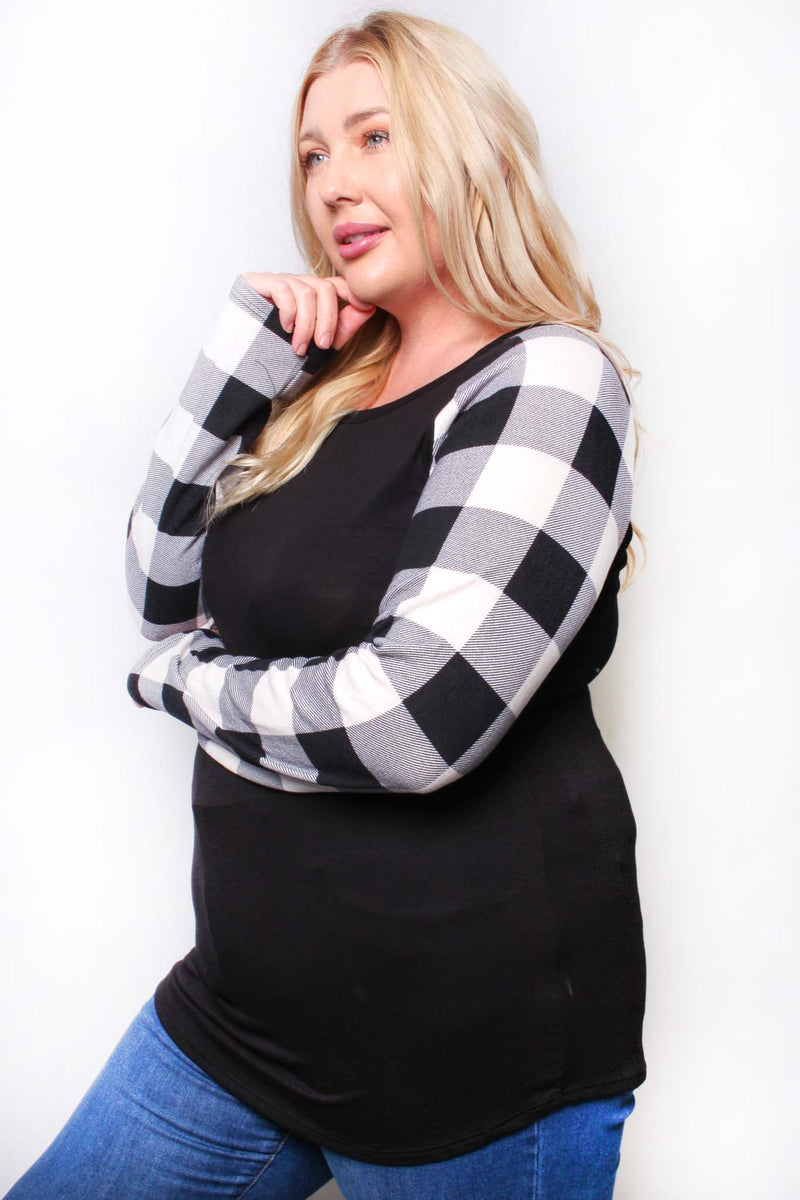 Women's Plus Long Sleeve Round Neck Plaid Raglan Top