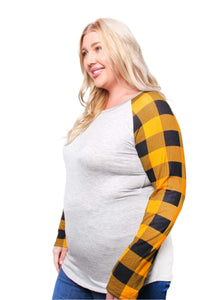 Women's Plus Long Sleeve Round Neck Plaid Raglan Top