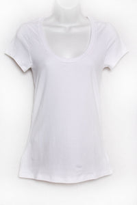 Women's Short Sleeve Scoop Neck Basic Tee