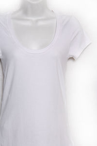 Women's Short Sleeve Scoop Neck Basic Tee