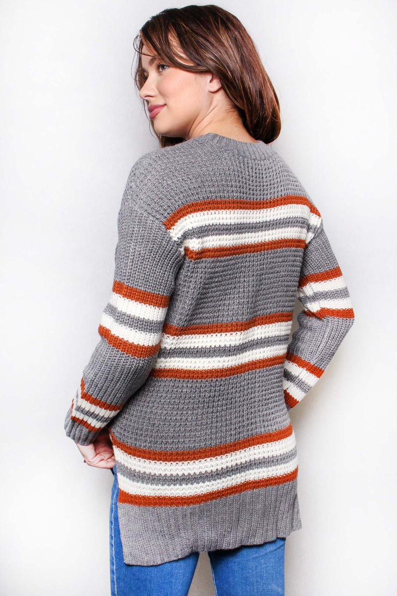 Women's Long Sleeves Crew Neck Knitted Sweater