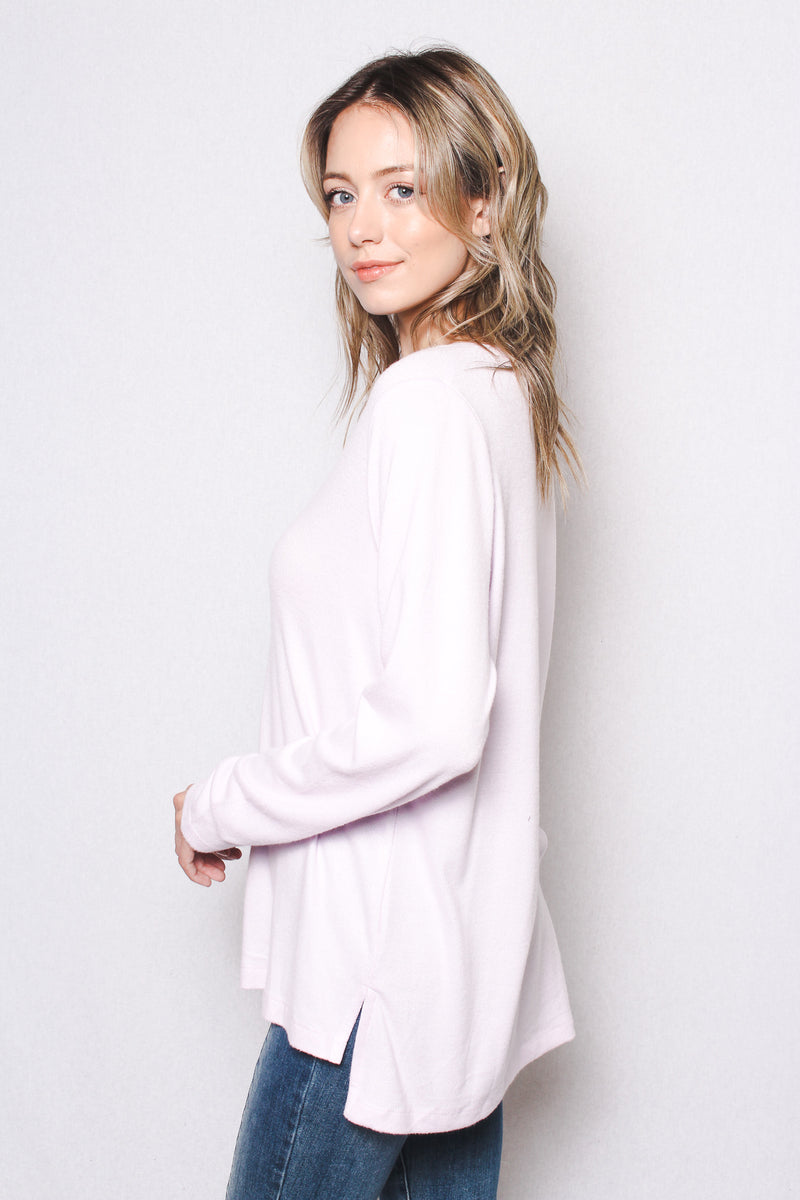Women's Plus Size Long Sleeves V Neck Light Sweater Top (Matty M)