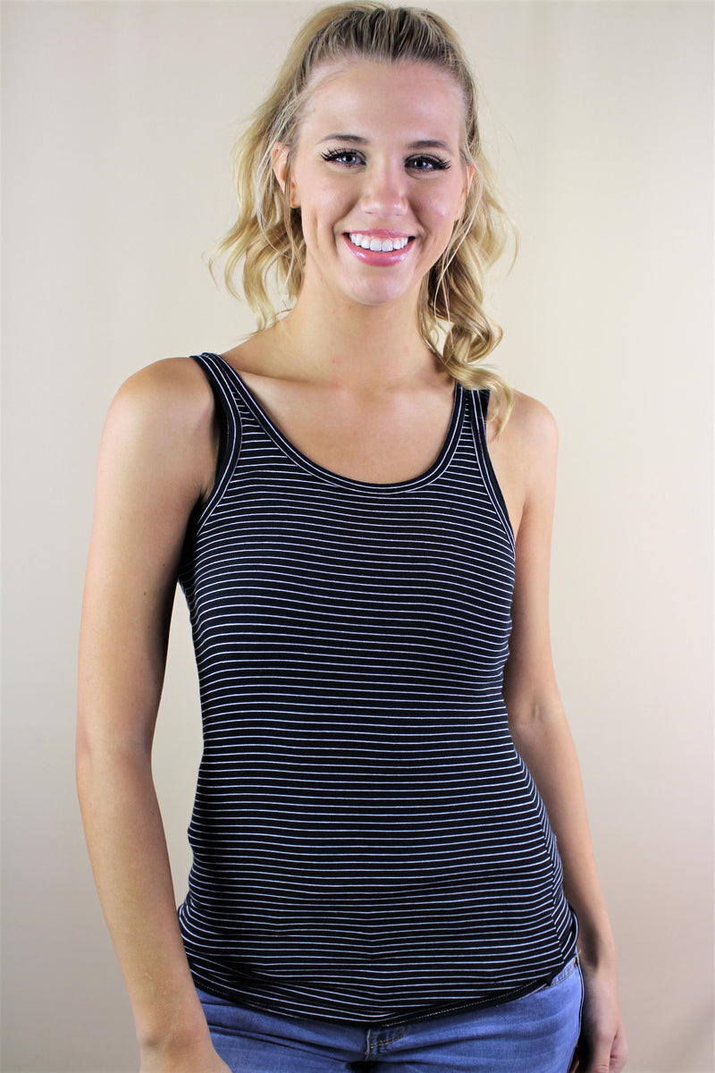 Women's Sleeveless Fitted Tank Top