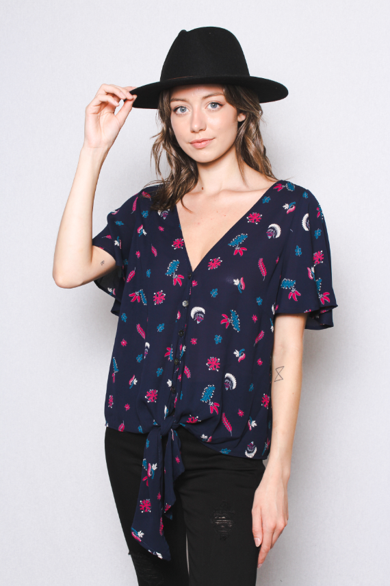 Women's Paisley Print Wool Dobby Short Sleeve V Neck Front Tie Top