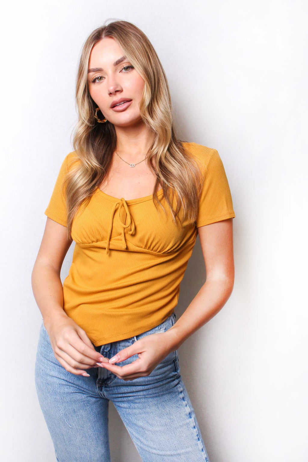 Women's Short Sleeve Scoop Neck Drawstring Ribbed Top