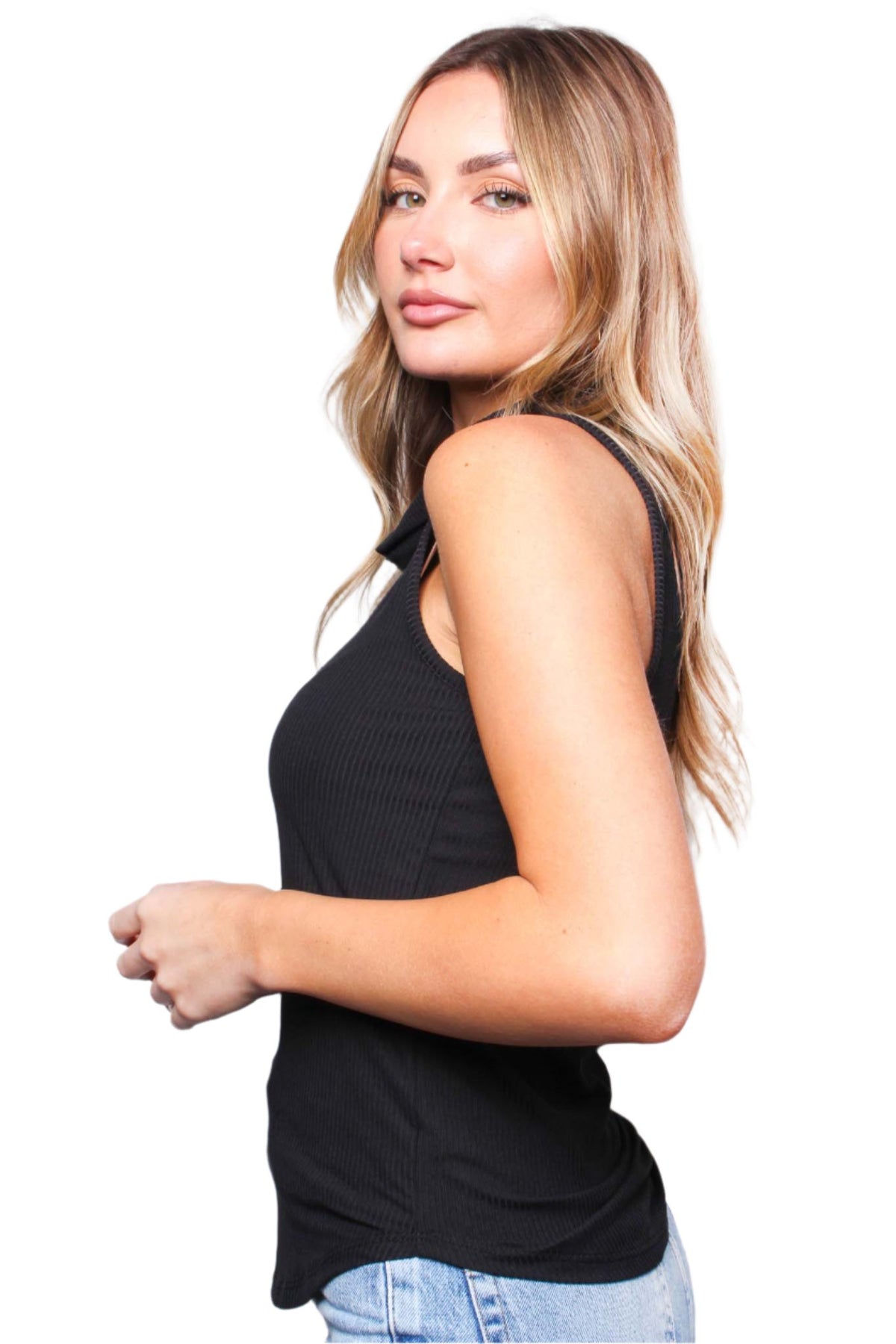Women's Sleeveless Ribbed Turtleneck