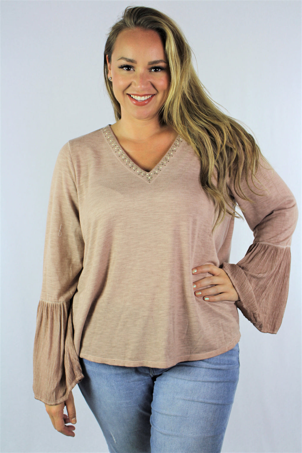 Women's Plus Size Bell Sleeve V Neck Top