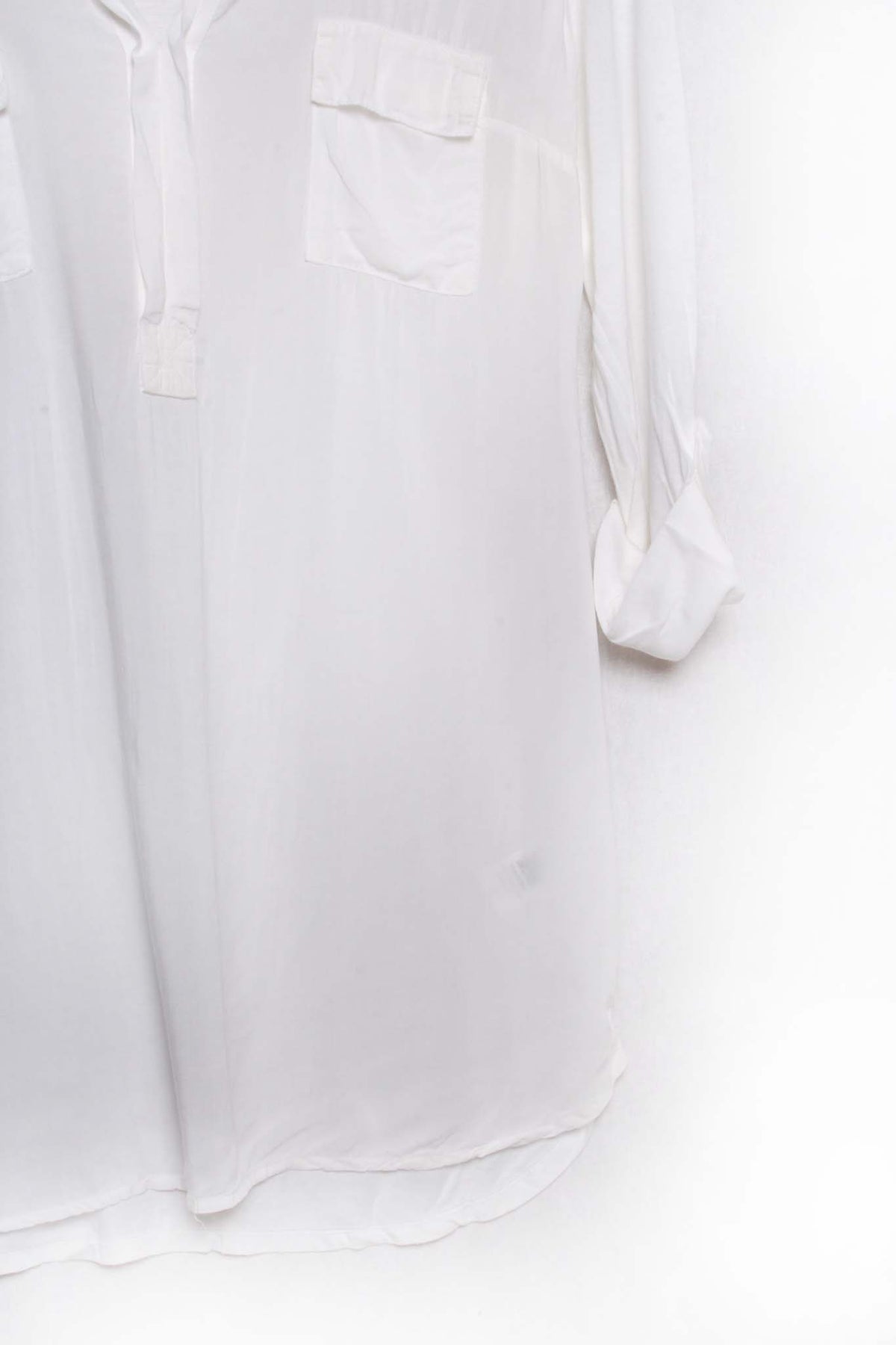 Women's Long Sleeve Collared Double Pocket Top