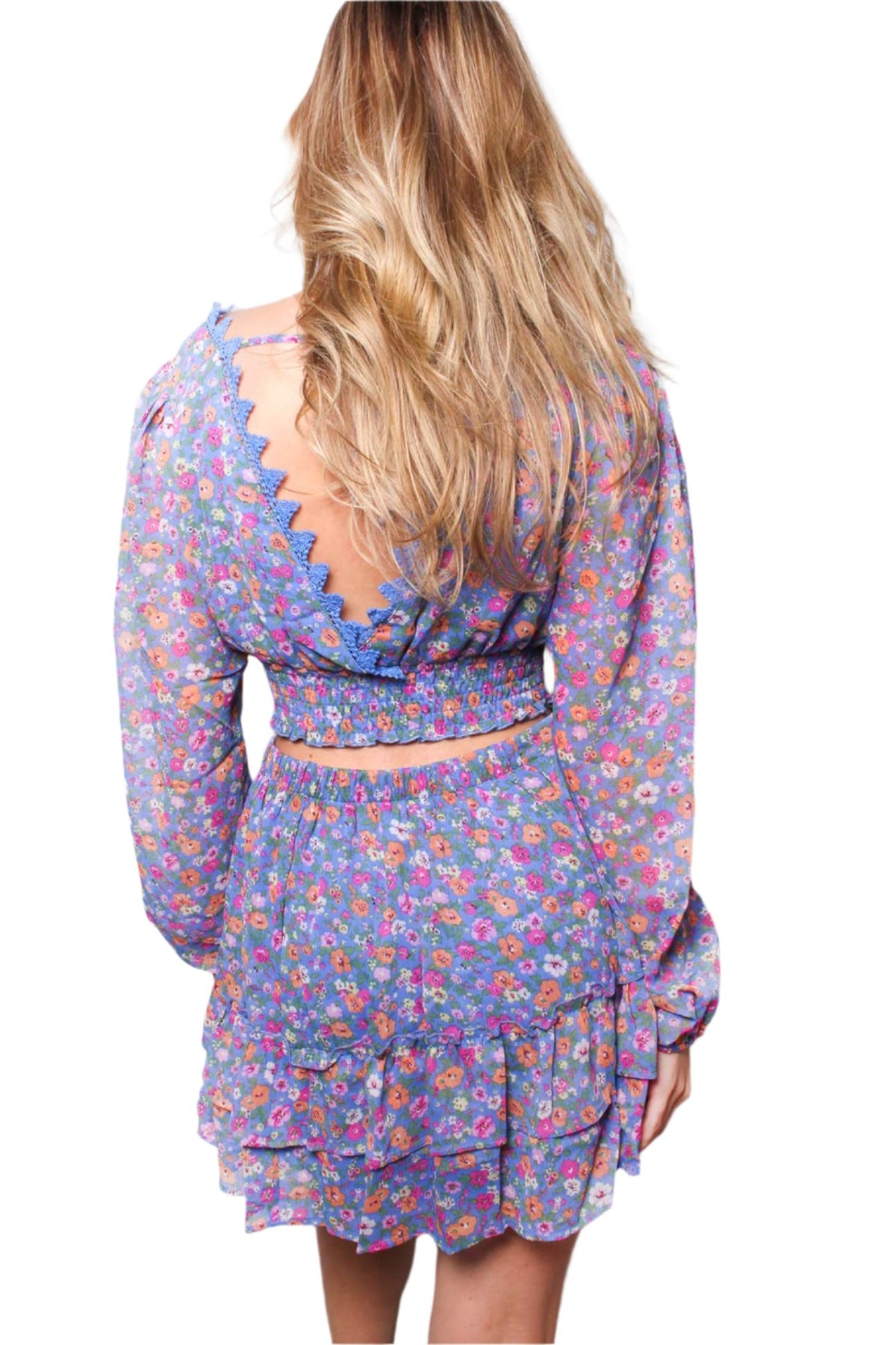 Women's Long Sleeve Lace V Neck Floral Crop Top