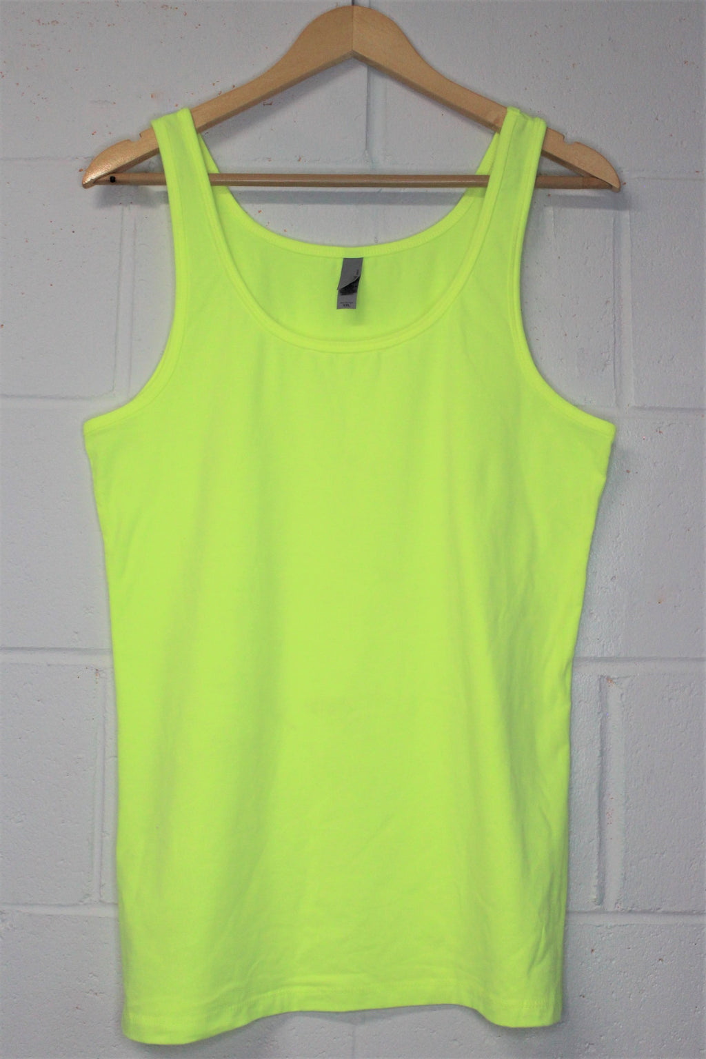 Women's Plus Scoop Neck Fitted Tank Top