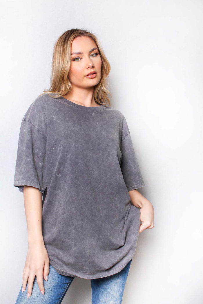 Women's Elbow Sleeve Round Neck Washed Top