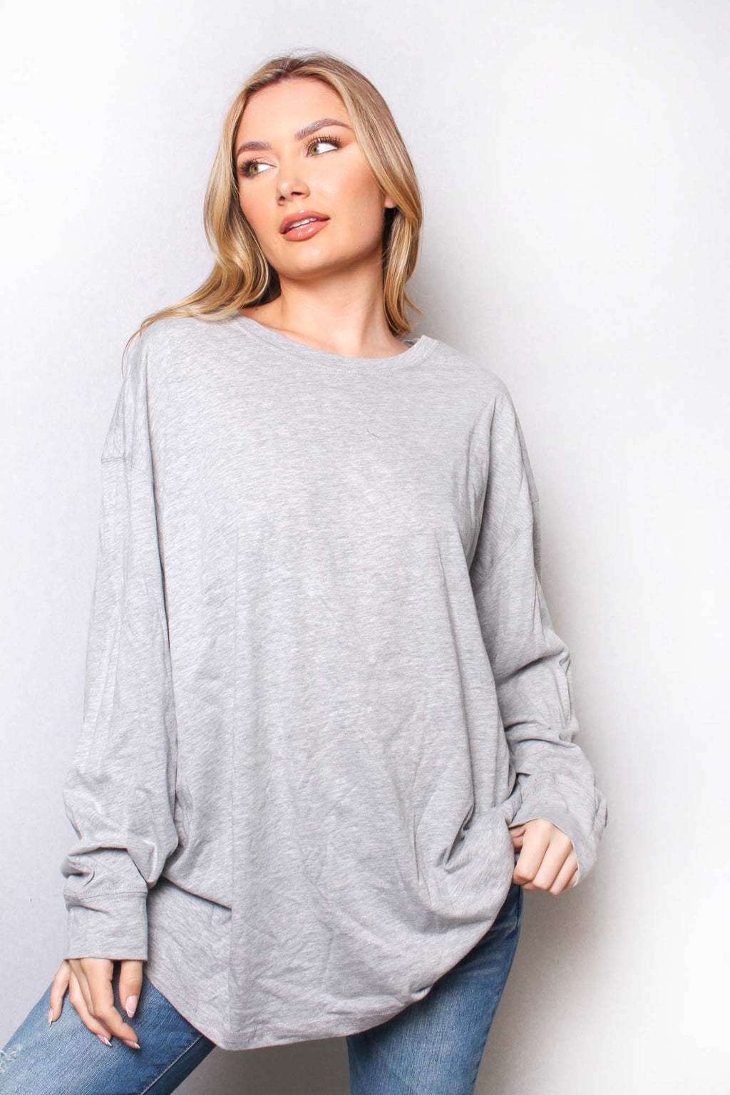 Women's Long Sleeves Round Neck Solid Sweater