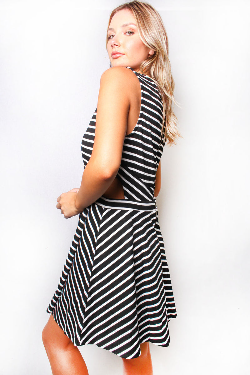 Women's Sleeveless Zip Up Back Striped Dress