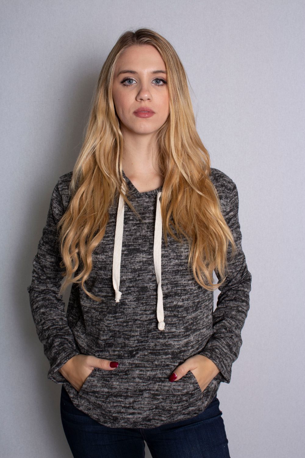 Women's Long Sleeve Comfy Hoodie with Front Pocket