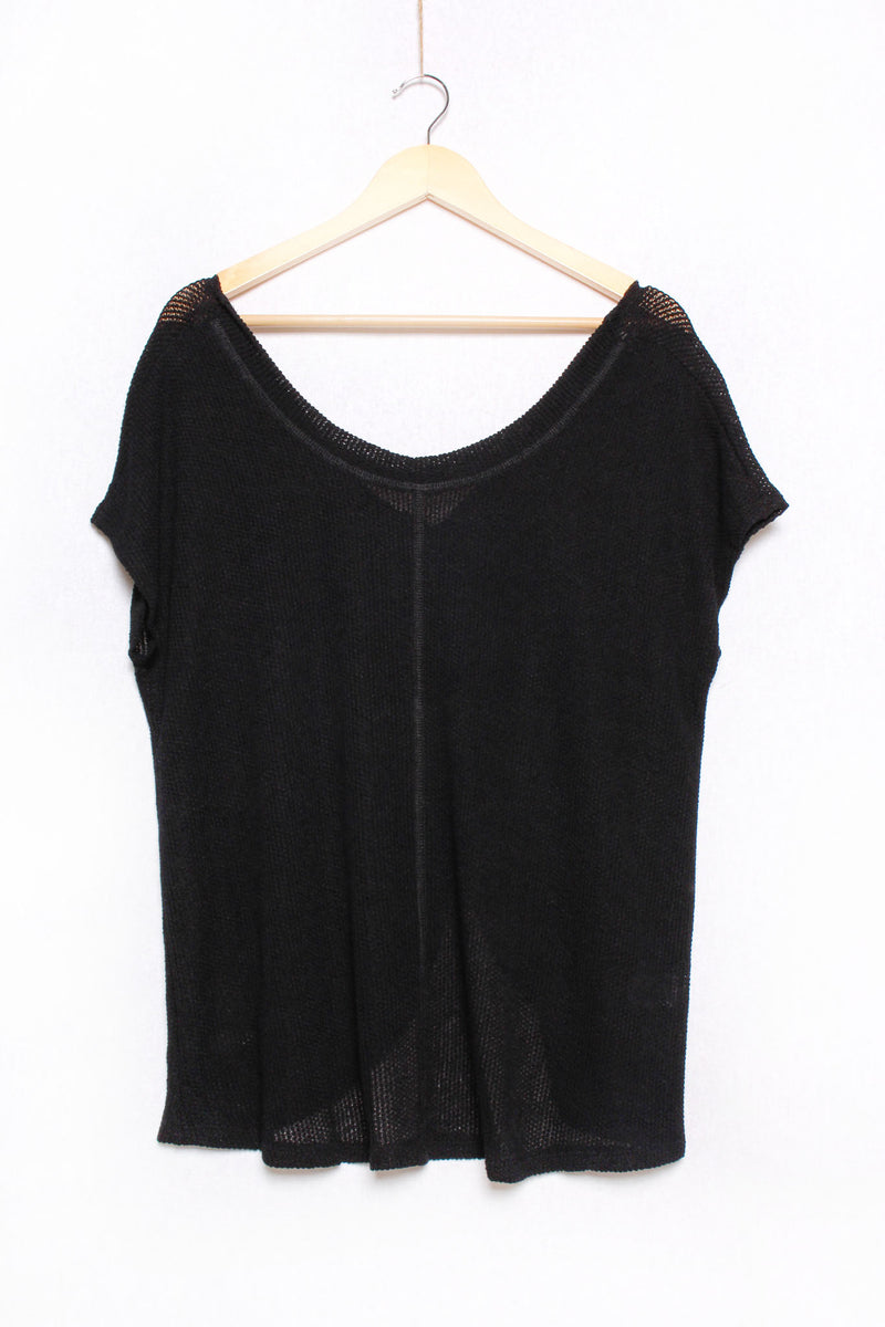 Women's Short Sleeve Twist Back Knitted Top