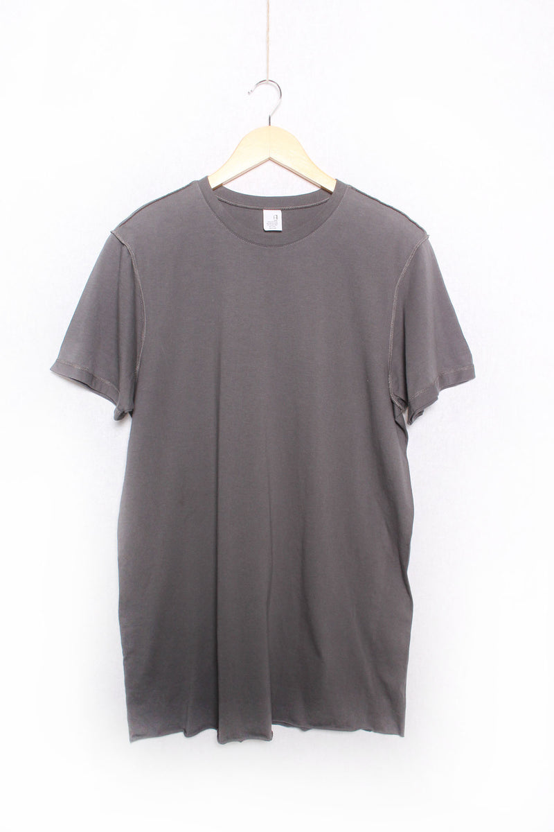 Women's Short Sleeve Reverse Stitch Raw Hem Oversize T-Shirt