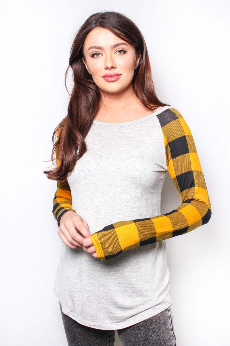 Women's Long Sleeve Round Neck Plaid Raglan Top