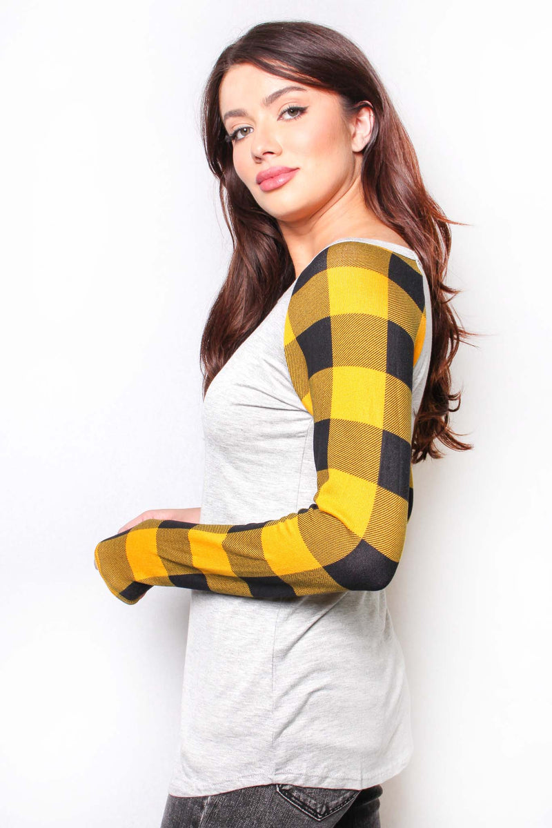 Women's Long Sleeve Round Neck Plaid Raglan Top