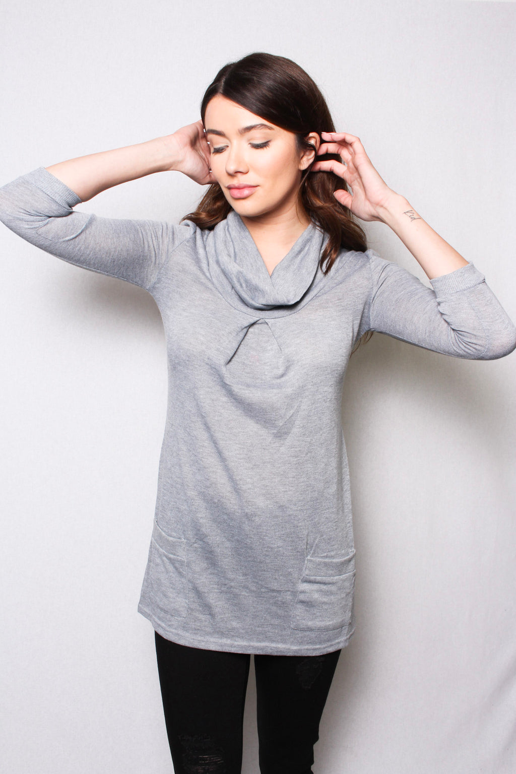 Women's Cowl Neck 3/4 Sleeves Pocket Front Tunic
