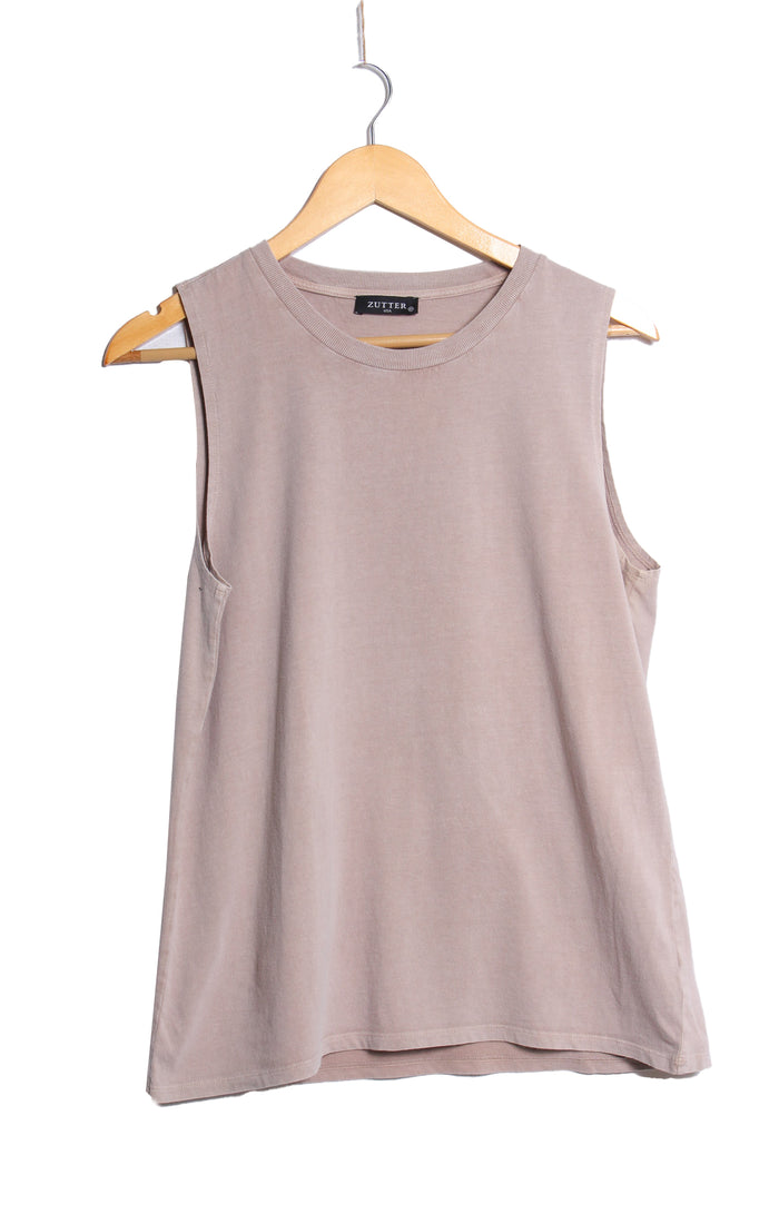 Women's Sleeveless Round Neck Solid Top