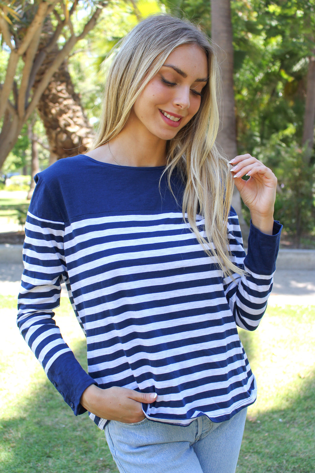 Women's Petite Round Neck Long Sleeves Stripes Top