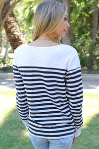Women's Petite Round Neck Long Sleeves Stripes Top