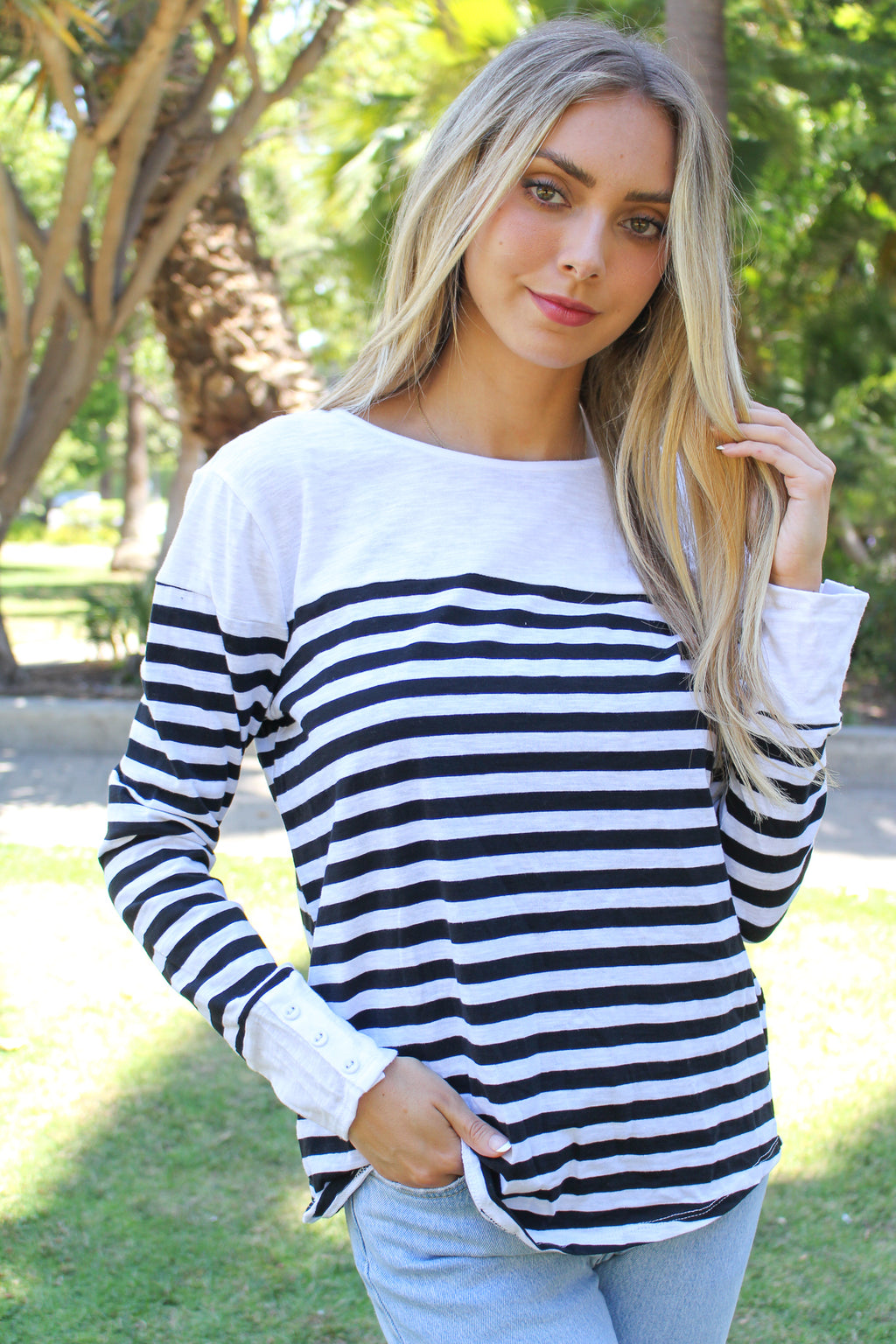 Women's Petite Round Neck Long Sleeves Stripes Top